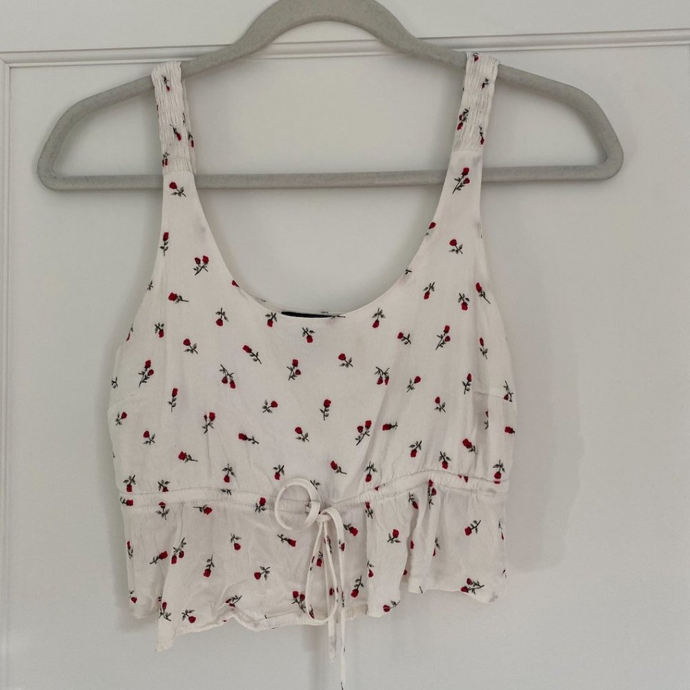 Forever 21 - White flower tee